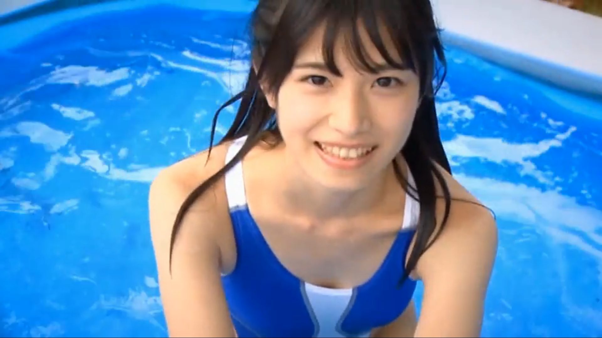 【村上りいな】Cカップ4　正統派美女がハイレグ水着を着た姿がこちら！